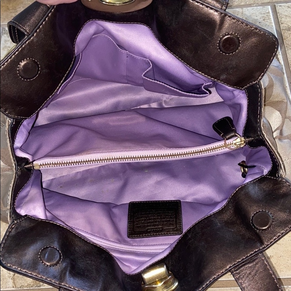 Coach Purse - Picture 5 of 7